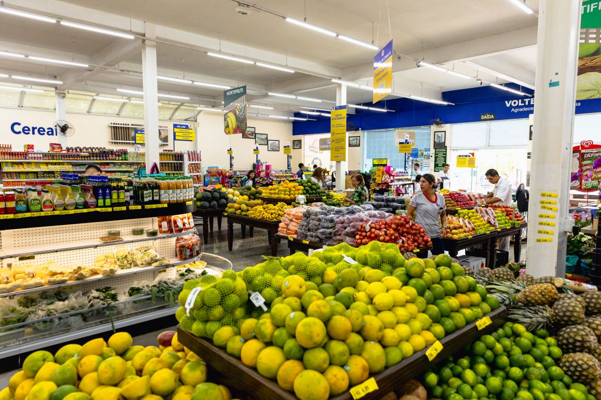 São João Supermercados Muzambinho (13)