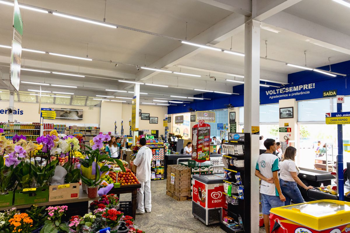 São João Supermercados Muzambinho (14)