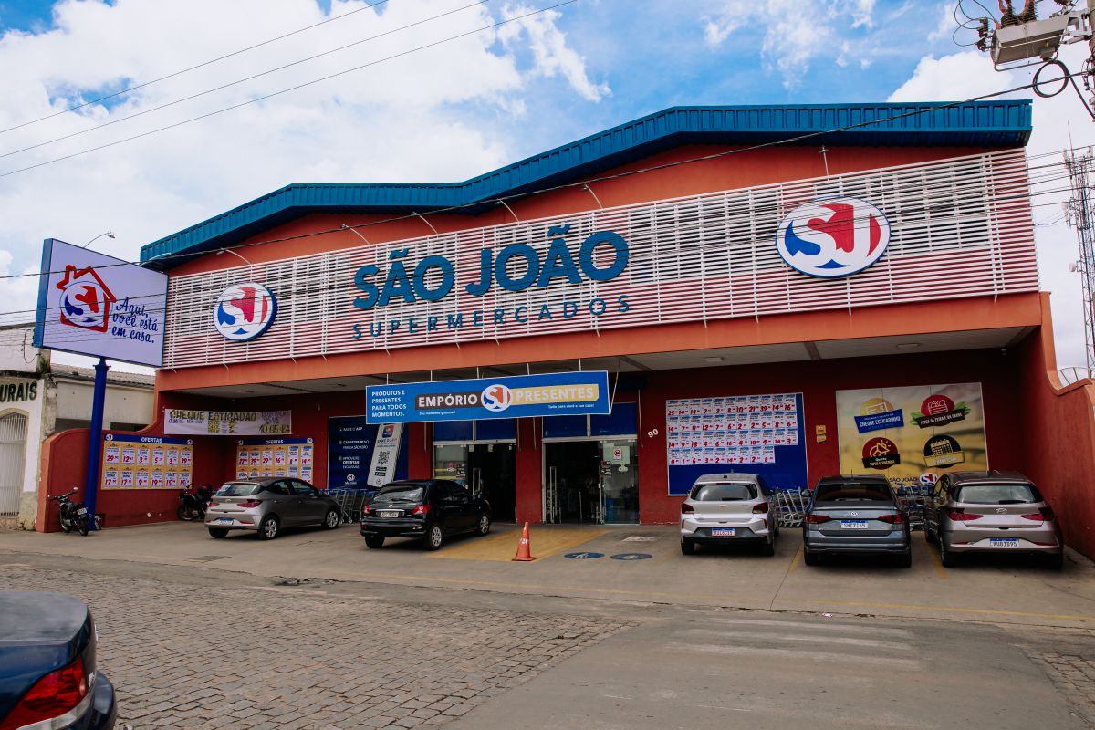 São João Supermercados Muzambinho (15)