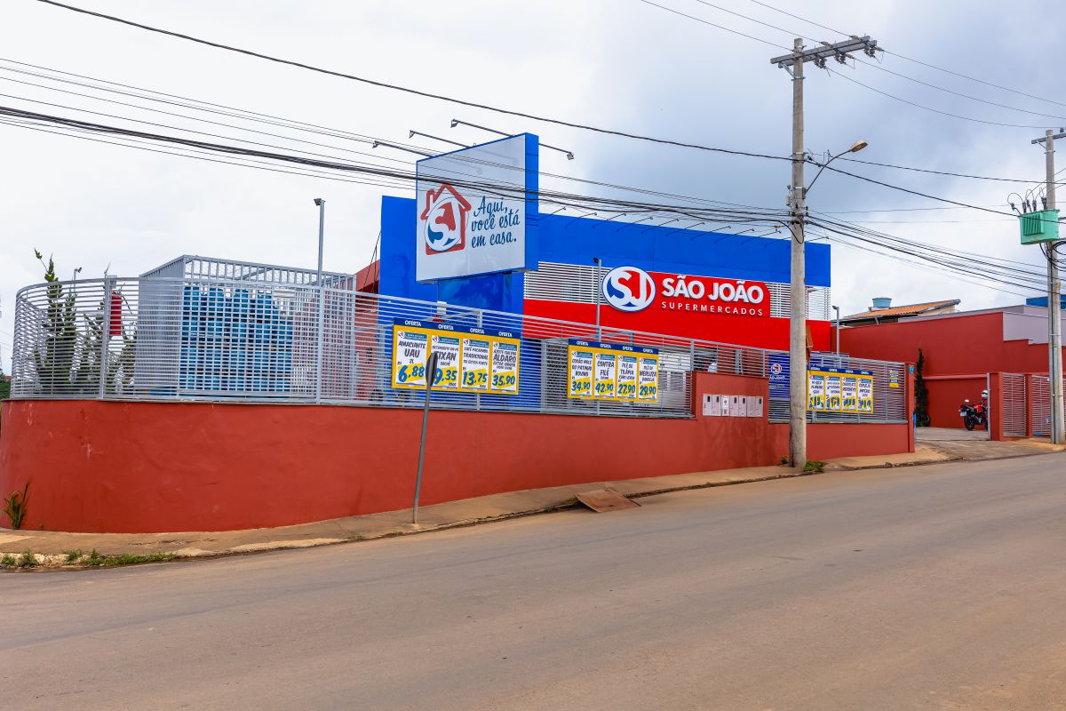 São João Supermercados Nova Resende (12)