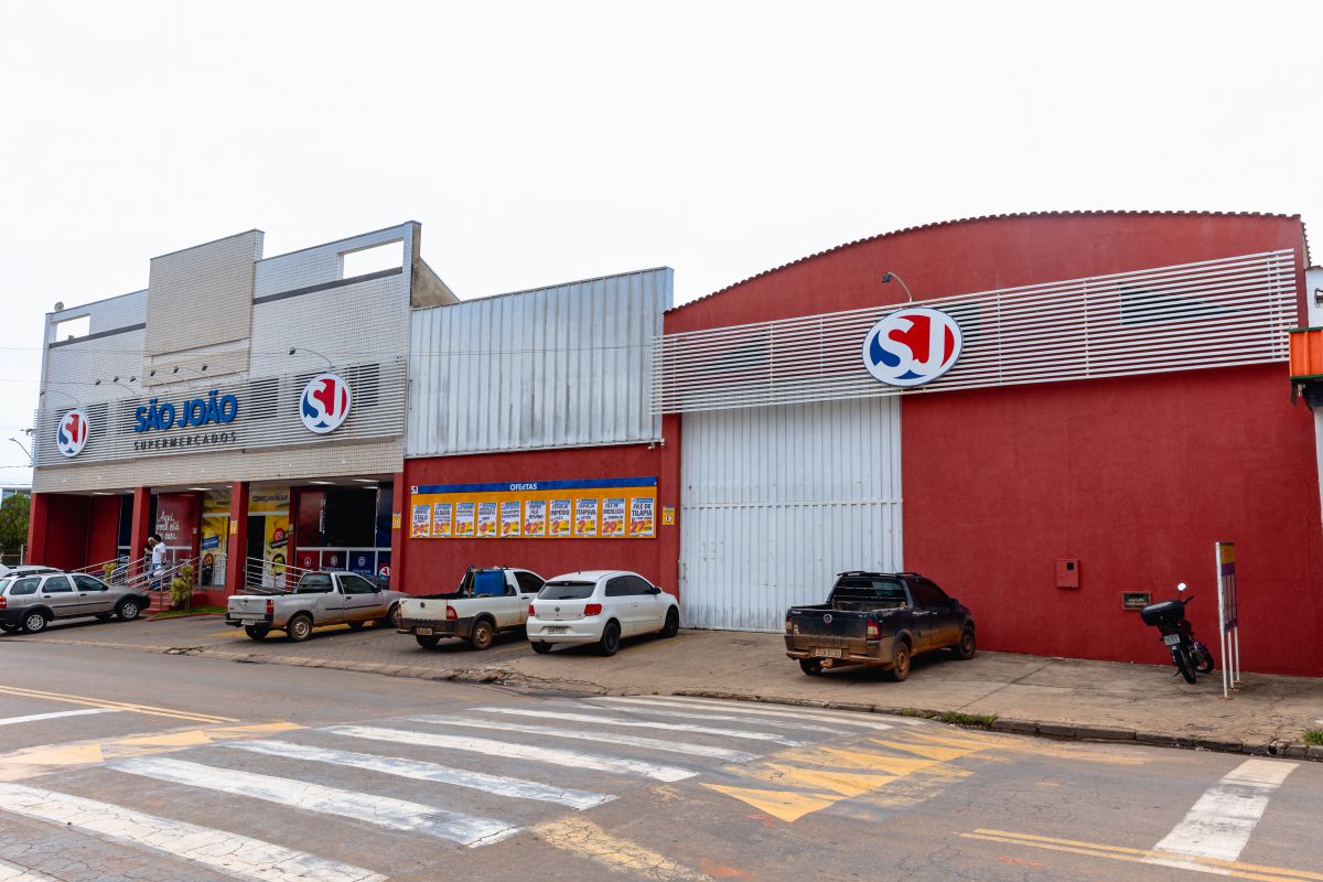 São João Supermercados Paraguaçu (2)